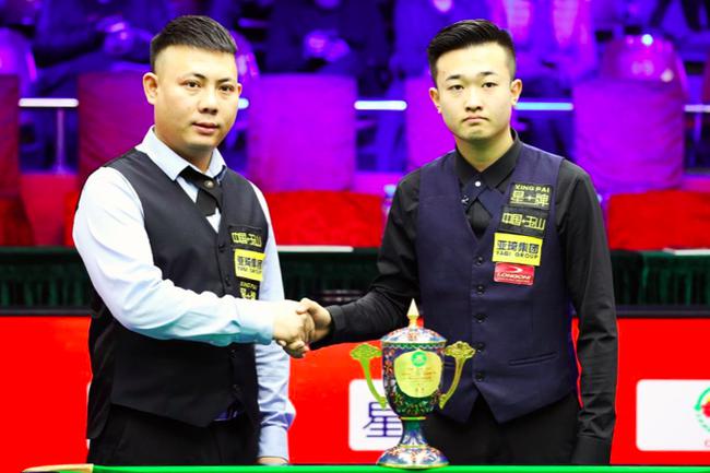 也是战术执 也是战术执