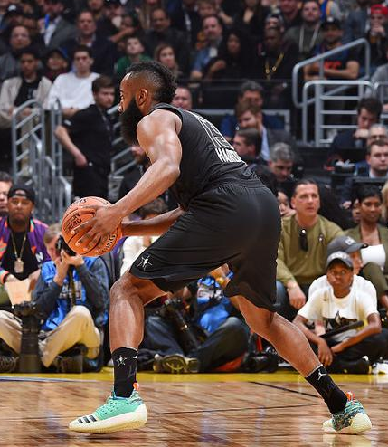 而本赛季 而本赛季